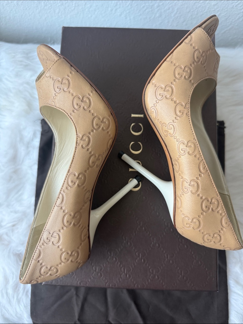 Gucci Beige Embossed GG Peep-Toe Leather Heels - Picture 9 of 10